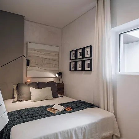 Biel - 2 Bedrooms, Pool And Parking In Arroios Apartmán *