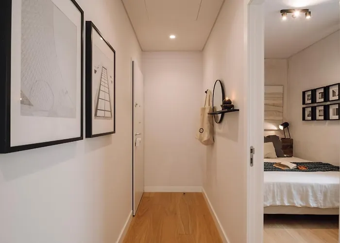 Biel - 2 Bedrooms, Pool And Parking In Arroios شقة