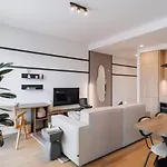 Biel - 2 Bedrooms, Pool And Parking In Arroios * Lisboa